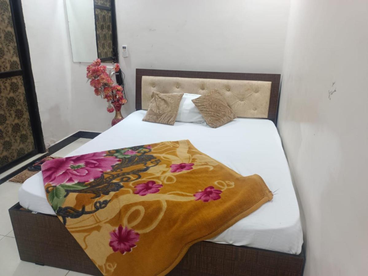 Hotel Royal Chūru Екстериор снимка