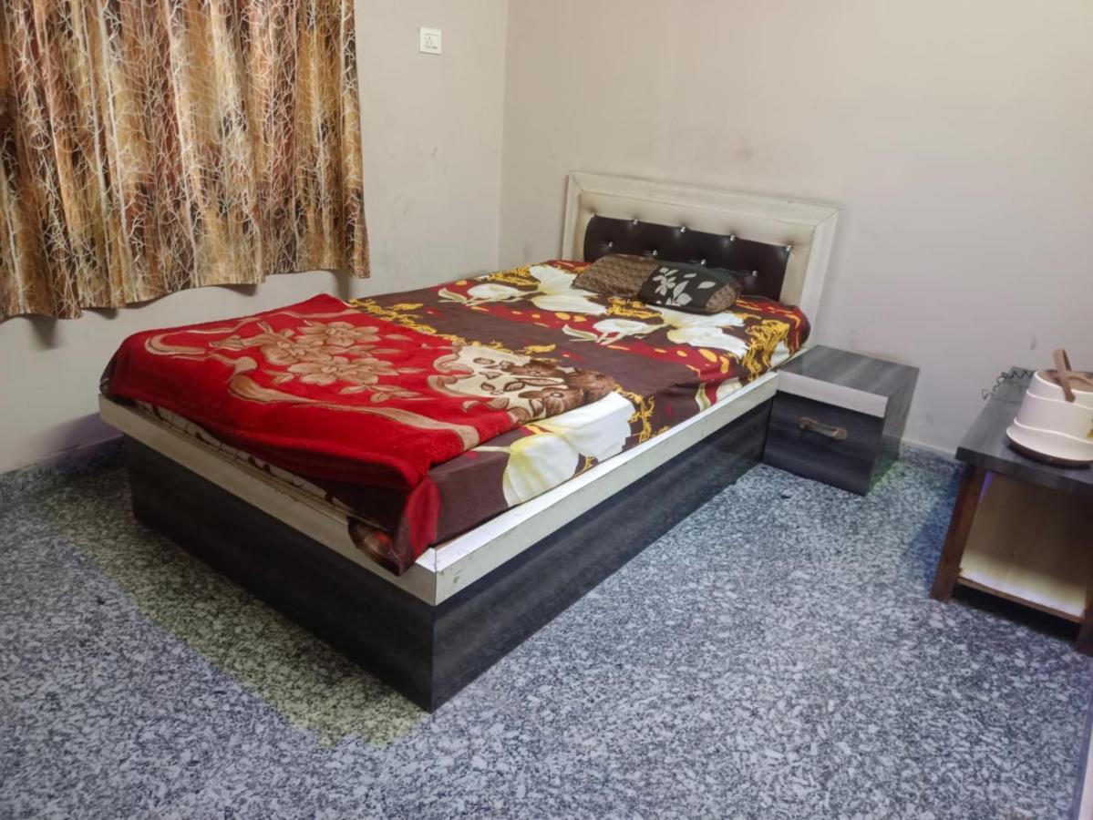 Hotel Royal Chūru Екстериор снимка