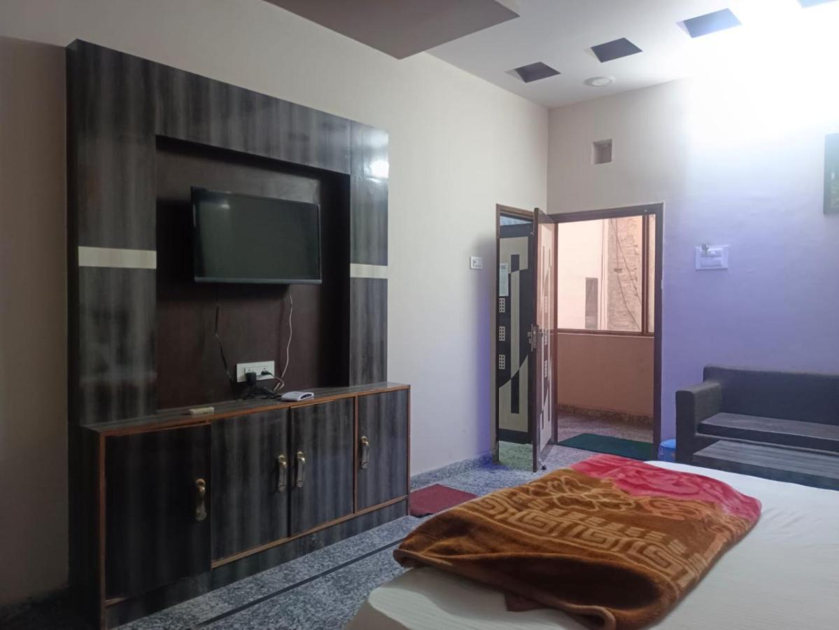 Hotel Royal Chūru Екстериор снимка